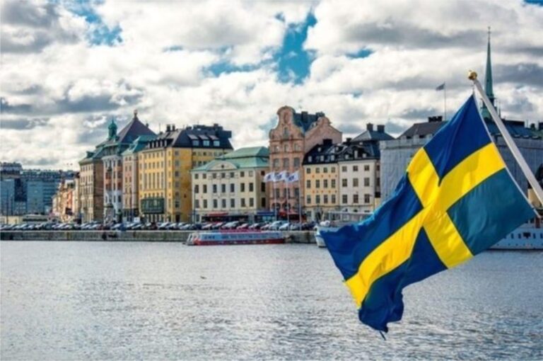 Шведска донесе закон: Промена на полот ќе биде можна на 16 години